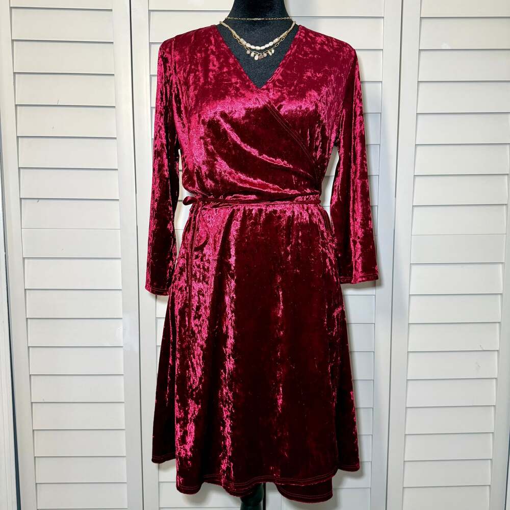 Burgundy Crushed Velvet Long Sleeve Faux Wrap‎ Dress